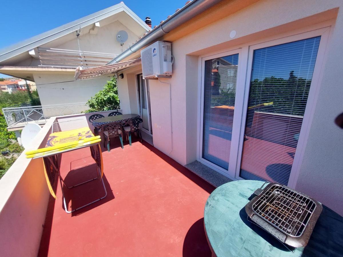 Apartmani Toni Vodice Buitenkant foto