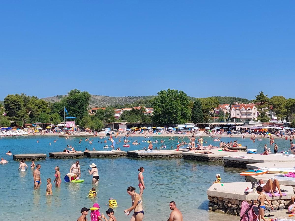 Apartmani Toni Vodice Buitenkant foto